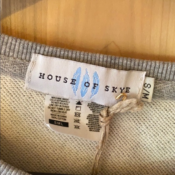 🌵 Sold House of Skye Stay Wild Moon child sweater - Picture 2 of 7